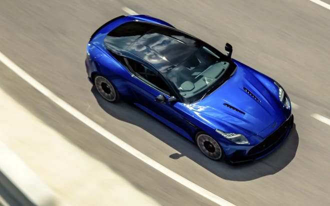 Aston Martin DB12, coupe