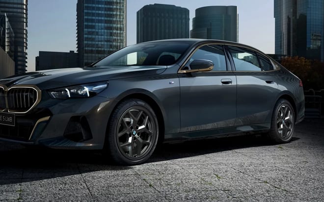 BMW 5 Series Long Wheelbase, sedan