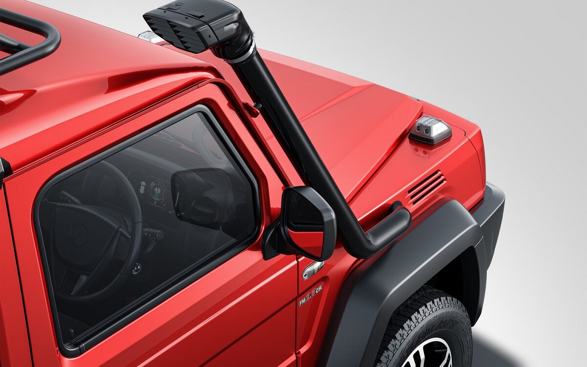 Close-up of the air snorkel and A-pillar on a red Force Gurkha 3-door