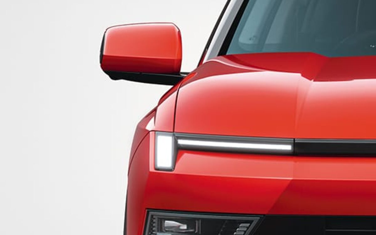 The Hyundai Bayon's signature H-edge LED daytime running lights