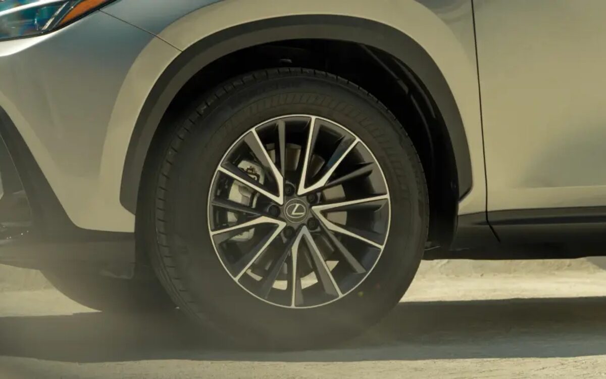 Close-up of the Lexus NX 18-inch alloy wheel and front wheel arch