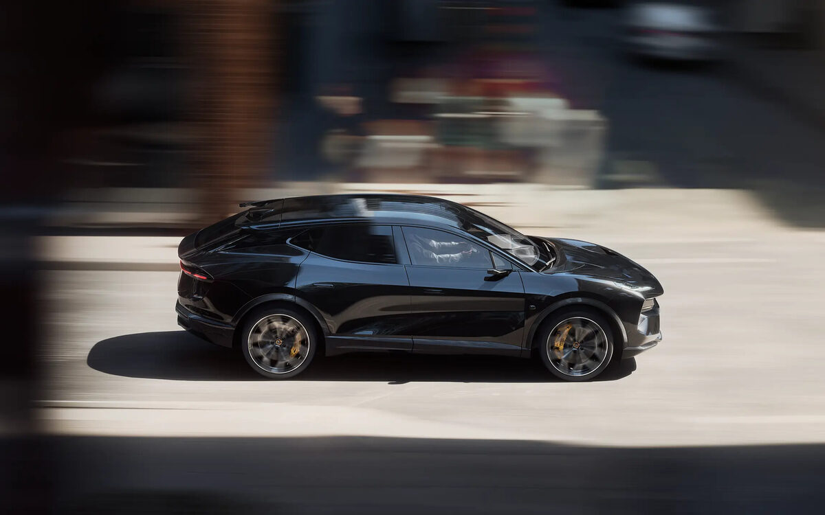 Lotus Eletre in black, side profile with motion blur