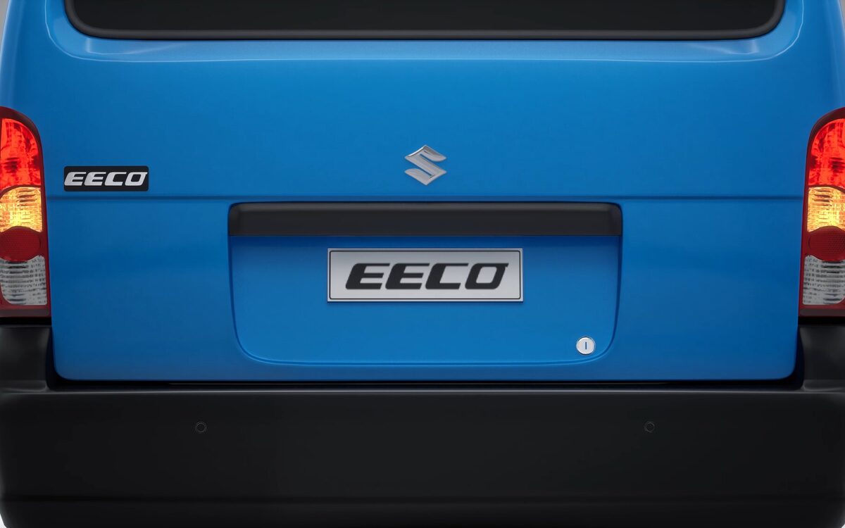 Eeco in blue seen from directly behind, with tail lamps and tailgate