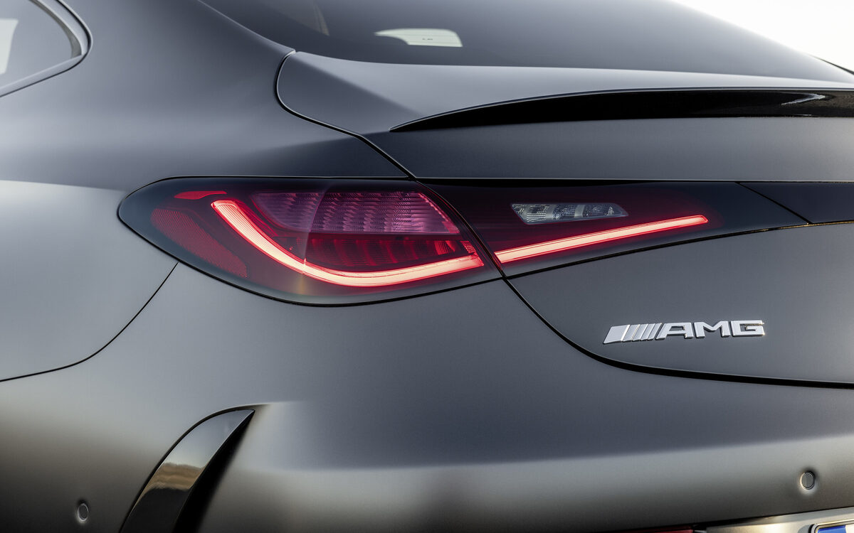 Close-up of the LED tail lamp and AMG badge on the boot lid of the CLE 53 Coupé