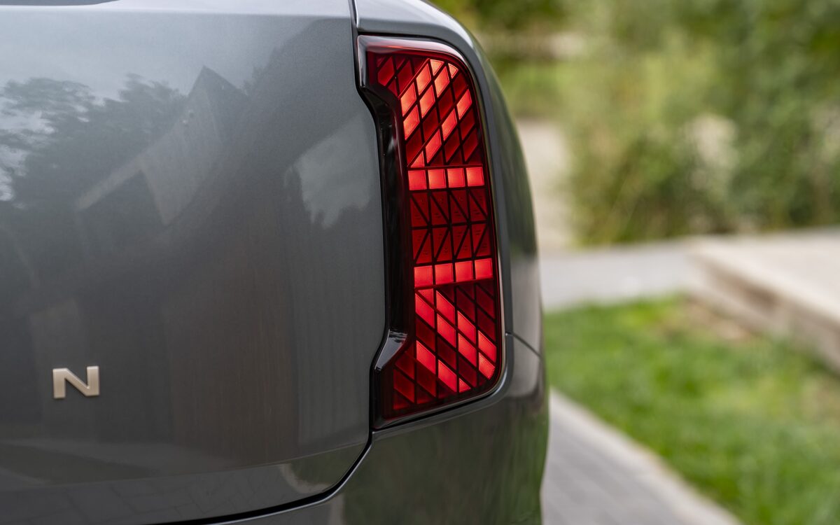 Close-up of the Countryman LED tail lamp