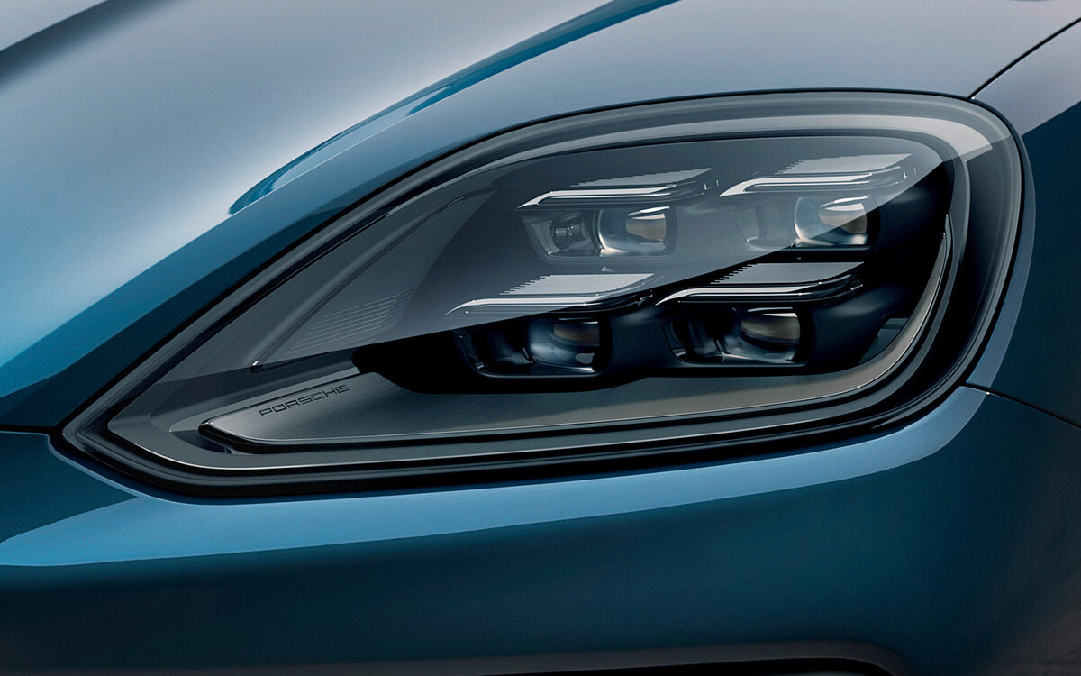 Close-up of the Porsche Cayenne LED matrix headlamp