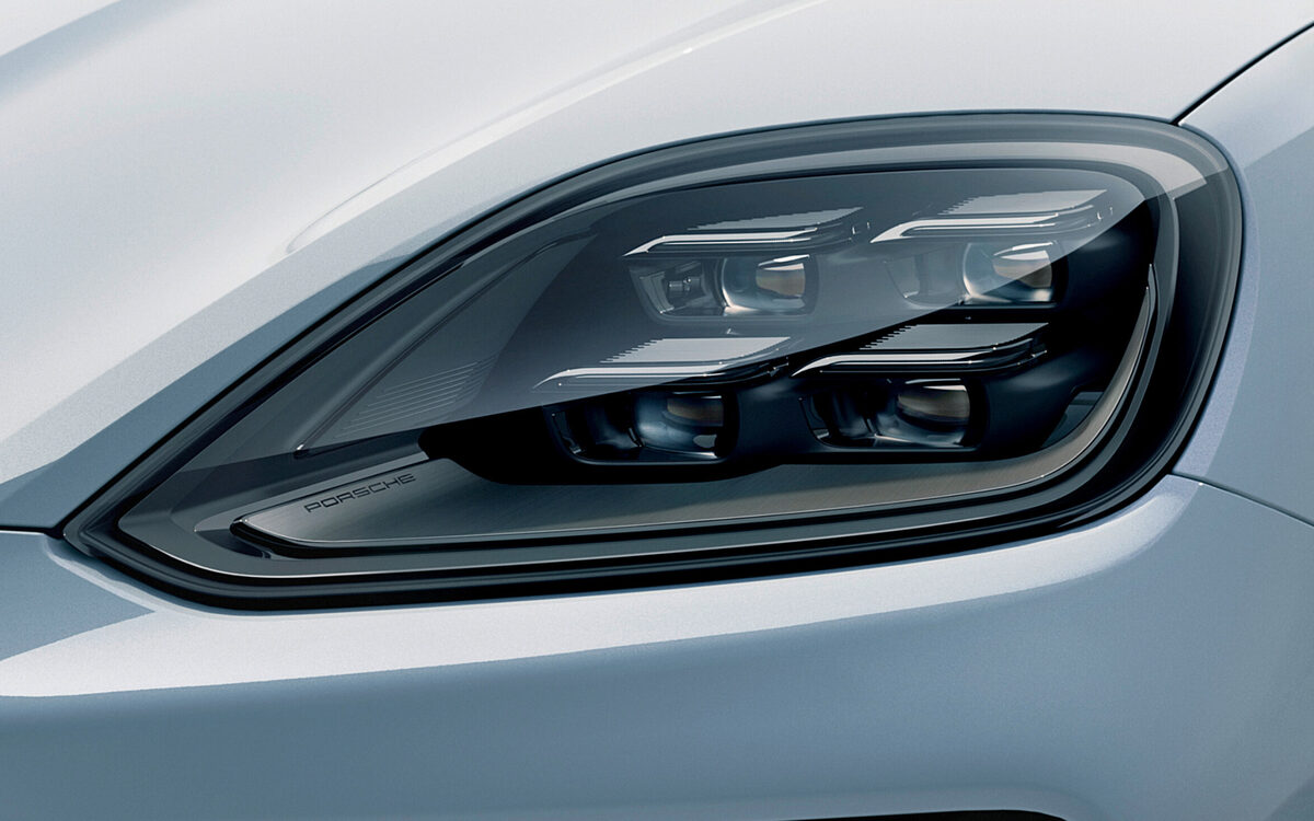 Close-up of the Porsche Cayenne Coupe LED matrix headlamp