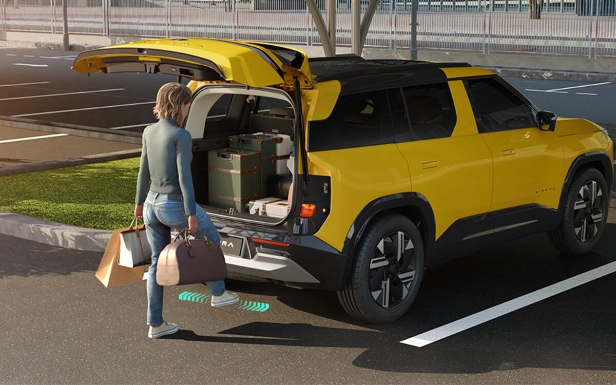 Tata Sierra's powered tailgate opening with a kick under the bumper while hands are full