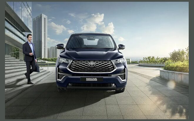 Toyota Innova HyCross, mpv